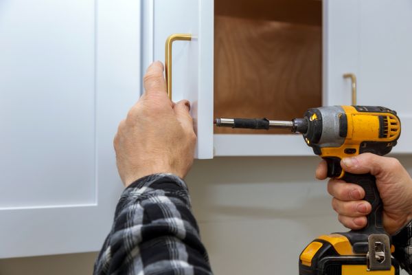 Cabinet Repair in Victoria